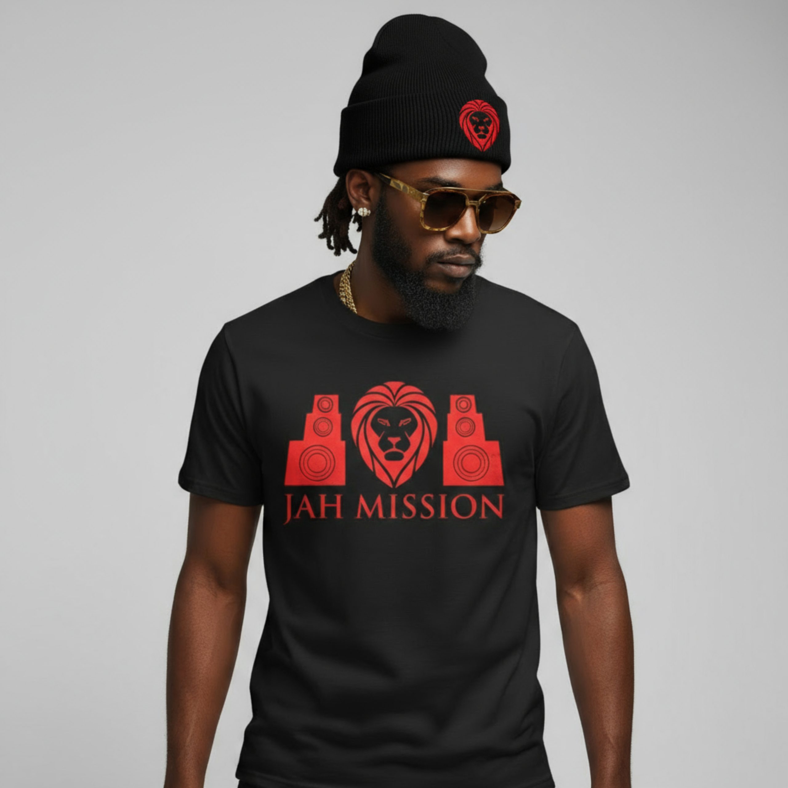 Classic T-Shirt Red On Black (M) slide 2